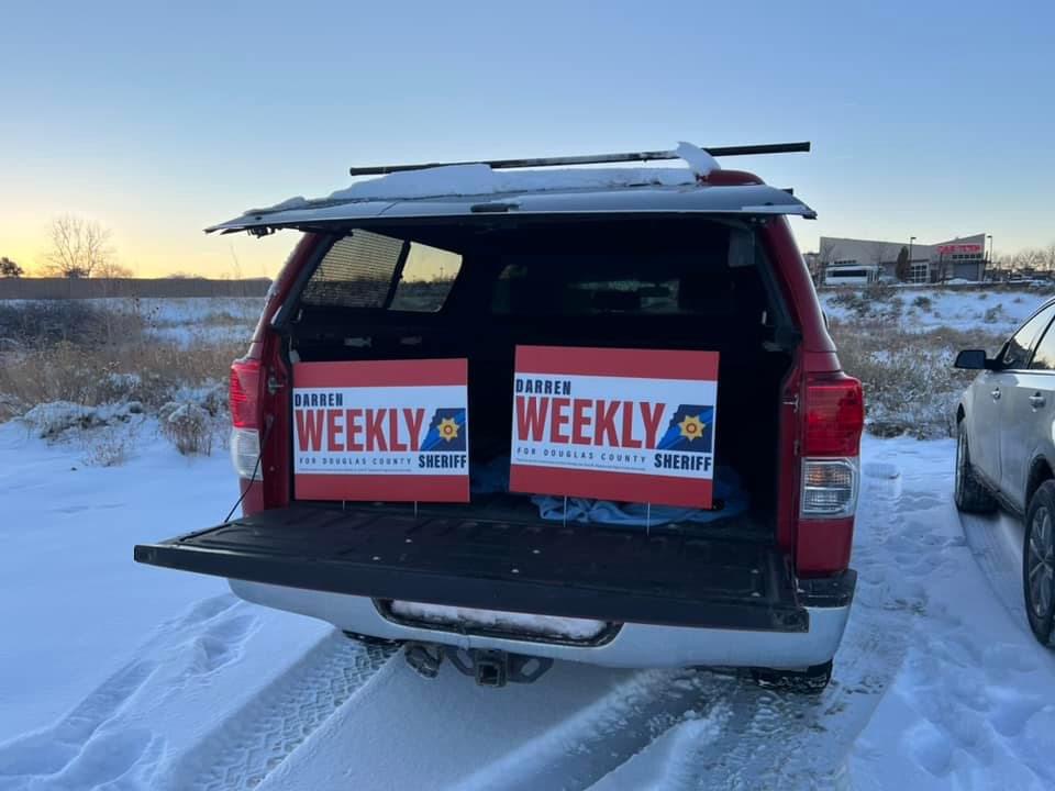 Weekly for Sheriff yard signs